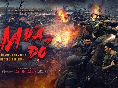 'Mưa đỏ' soán ngôi vương phòng vé của Trấn Thành, trở thành phim Việt ăn khách nhất lịch sử
