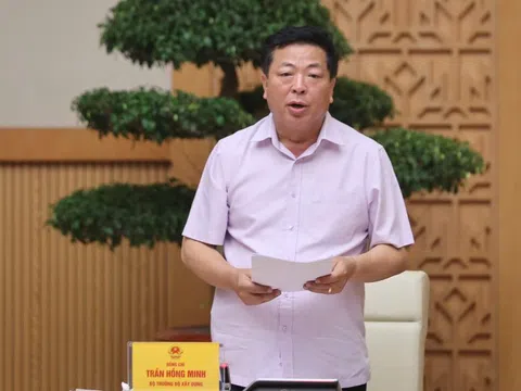 Bộ trưởng Bộ Xây dựng: Bám sát tiến độ, nỗ lực thông toàn tuyến 3.000 km cao tốc vào 19/12