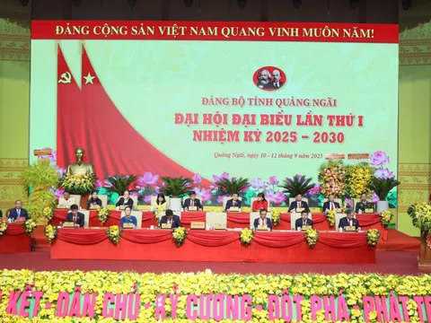 Quảng Ngãi quyết tâm đạt tăng trưởng hai con số, trở thành cực tăng trưởng miền Trung – Tây Nguyên