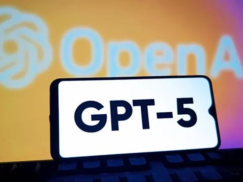 GPT-5 ra mắt: Thông minh 'đáng sợ' nhưng bị người dùng chê 'khô khan' và 'kém sáng tạo'