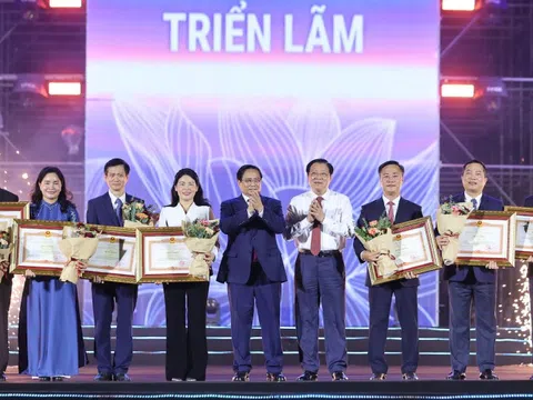 Thủ tướng: Triển lãm 80 năm đã thành công rực rỡ, vượt kỳ vọng