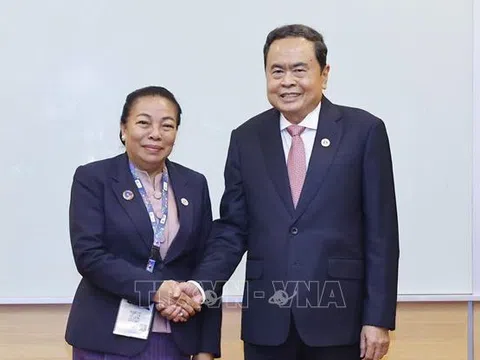 Chủ tịch Quốc hội Trần Thanh Mẫn gặp Phó Chủ tịch Quốc hội Lào