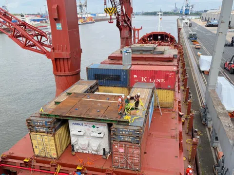 “Thần hộ vệ” mới cho tàu thuyền trên biển khơi mênh mông