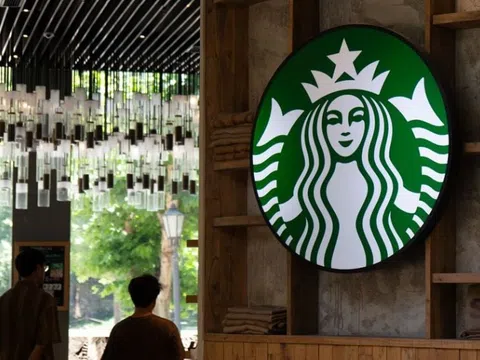 Kết quả kinh doanh kém sắc, Starbucks đóng cửa 400 cửa hàng, giảm thêm 900 nhân sự