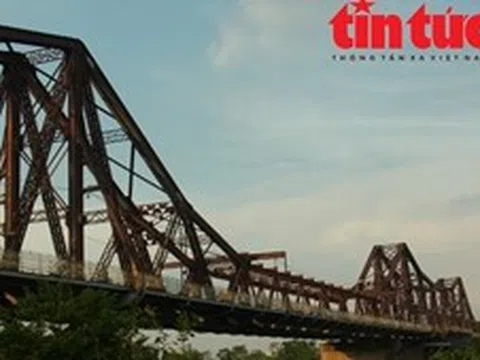 Bảo tồn, phát huy di sản cầu Long Biên gắn với tái thiết không gian đô thị