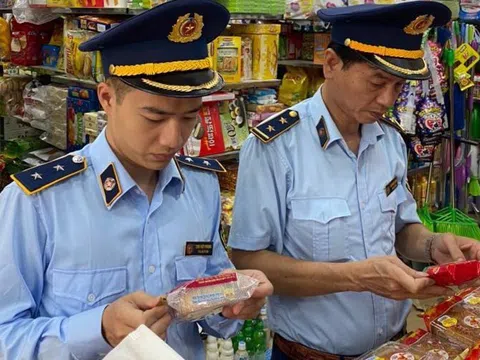 Siết chặt quản lý, bảo đảm an toàn thực phẩm mùa Tết Trung thu