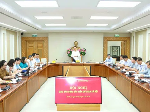Đảng ủy Chính phủ đẩy mạnh công tác dư luận xã hội trong bối cảnh mới
