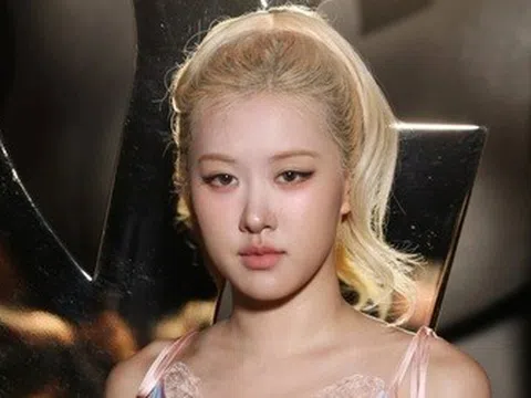 Tạp chí nước Anh xin lỗi ca sĩ tỷ view Rosé vì lùm xùm phân biệt đối xử