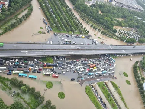 Hà Nội sau mưa: Cảnh báo ngập lụt và cơ hội cho bất động sản quy hoạch bài bản