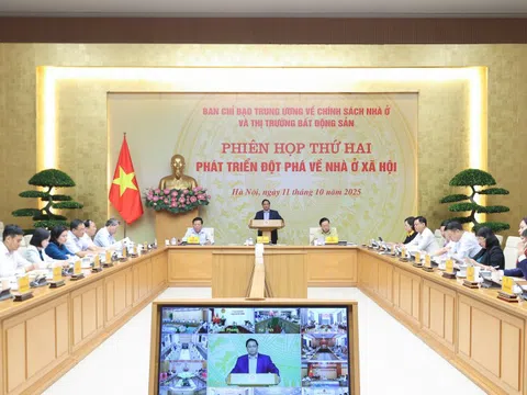 Thủ tướng chủ trì phiên họp về phát triển đột phá nhà ở xã hội