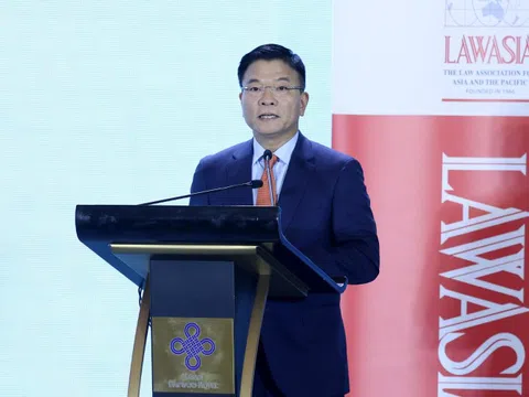 Chung tay giải quyết các vấn đề pháp lý toàn cầu, thúc đẩy một thế giới công bằng, thượng tôn pháp luật