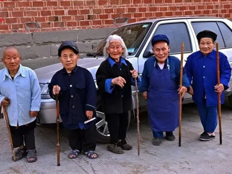 Bí ẩn ngôi làng kỳ lạ chỉ sinh ra người lùn, không ai cao quá 1,2m