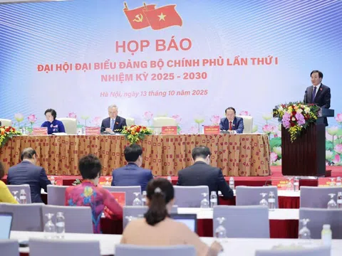 TỔNG THUẬT: Họp báo về kết quả Đại hội đại biểu Đảng bộ Chính phủ lần thứ I