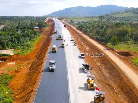 Hoàn thành 20km cao tốc Khánh Hoà - Buôn Ma Thuột trước 19/12