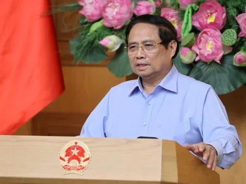 Thủ tướng: Không tạo "giấy phép con", giảm gánh nặng hành chính cho doanh nghiệp trong hoạt động hợp chuẩn, hợp quy