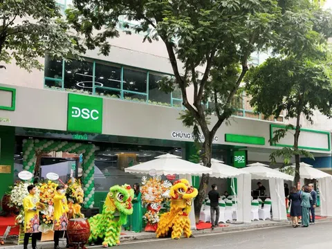 Chứng khoán DSC (DSC) sắp tăng vốn lên 2.800 tỷ, Chủ tịch Nguyễn Đức Anh bất ngờ chuyển nhượng 73 triệu quyền mua giá 0 đồng