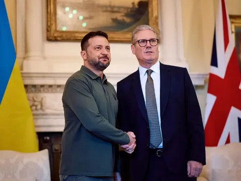 Ukraine nhận “cú hích” quan trọng khi tên lửa Anh đến sớm hơn dự kiến