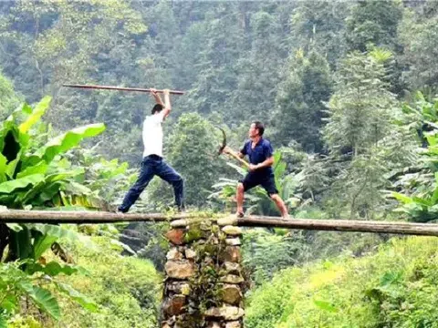 Bí ẩn ngôi làng "kungfu" kỳ quặc nhất hành tinh