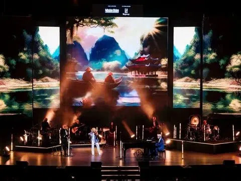 Hơn 4.000 khán giả Việt Nam chìm đắm trong 'Khu vườn bí mật' của Secret Garden