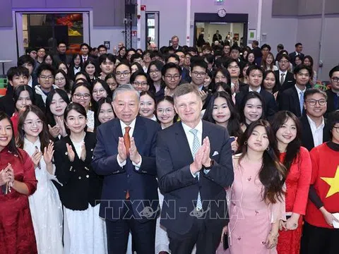 Tổng Bí thư Tô Lâm thăm Đại học Aalto và gặp gỡ sinh viên Việt Nam tại Phần Lan