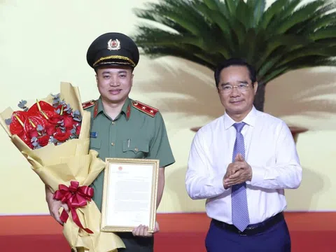 Công an TPHCM nhận thư khen của Thủ tướng Chính phủ