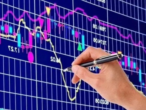 Cổ phiếu DVG tăng trần 5 phiên liên tiếp, Đại Việt Group công bố thoái vốn gần 216 tỷ đồng