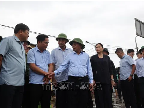 Không để người dân bị thiếu thốn, bị cô lập trong thiên tai