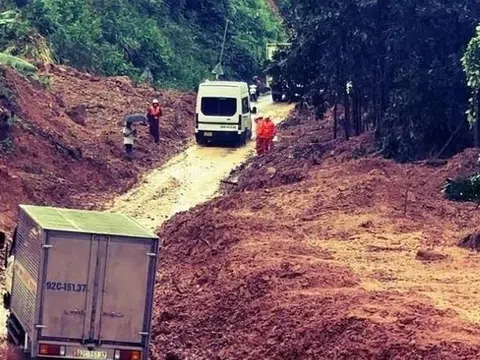 Những lưu ý khi lưu thông qua khu vực đèo Lò Xo