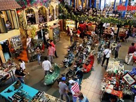 Chợ đồ cổ Sài Gòn - điểm đến hoài cổ thú vị cuối tuần