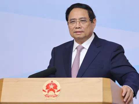 Thủ tướng: Đưa Trung tâm tài chính quốc tế tại Việt Nam hoạt động ngay trong tháng 11