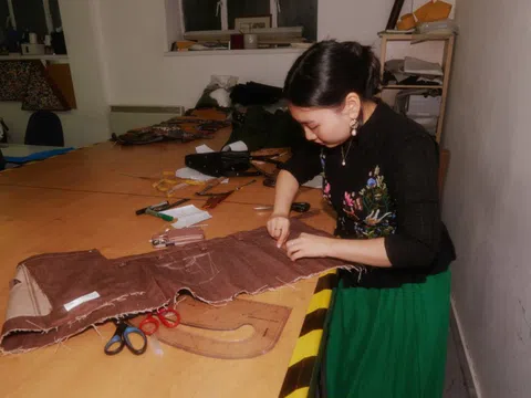 “Nét Việt muôn nơi” tôn vinh cá tính phụ nữ Việt ở buổi trà chiều Anh quốc