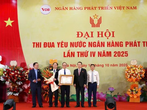 Ngân hàng Phát triển Việt Nam: Thi đua yêu nước – Động lực phát triển bền vững