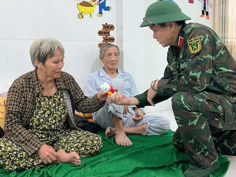 Không để dân đói, thiếu nơi tránh trú an toàn khi mưa bão