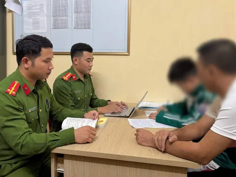 Vụ nam sinh lớp 8 dùng dao đâm bạn rồi đẩy xuống hồ: Xử lý như thế nào khi chưa đủ tuổi chịu trách nhiệm hình sự?