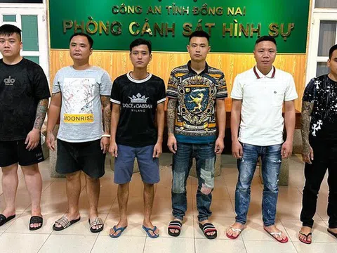 Bắt giữ nhóm tín dụng đen cho vay lãi suất đến hơn 500%/năm, thu giữ 1 khẩu súng