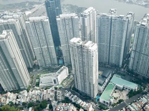 Cuộc đua thu nhập sếp địa ốc: Phát Đạt (PDR) cắt 48 nhân sự, CEO nhận 547 triệu/tháng; Đất Xanh (DXG) tăng 67% chi phí lương, CEO nhận 456 triệu/tháng