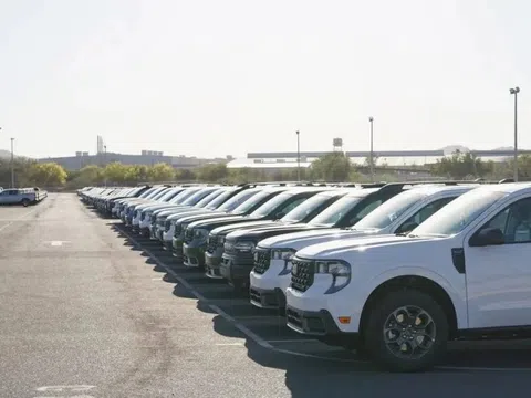 Siết quản lý nhập khẩu ô tô phi thương mại