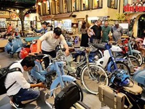 Huyền thoại những chiếc xe hai bánh xuyên thời gian tại TP Hồ Chí Minh