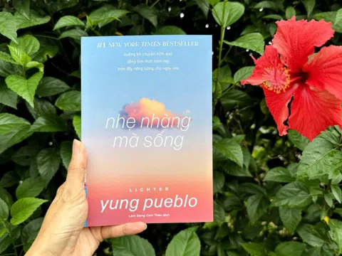 ‘Nhẹ nhàng mà sống’ - Cầu nối giữa yêu bản thân và chữa lành