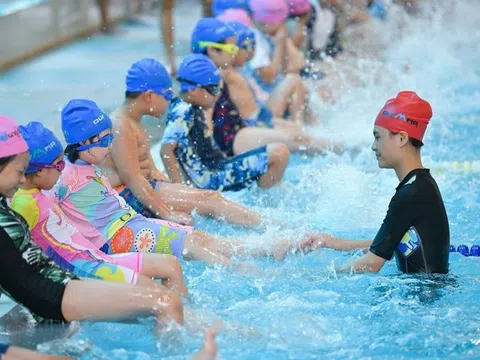 Bộ GDĐT phê duyệt Chương trình hướng dẫn dạy bơi an toàn cho học sinh
