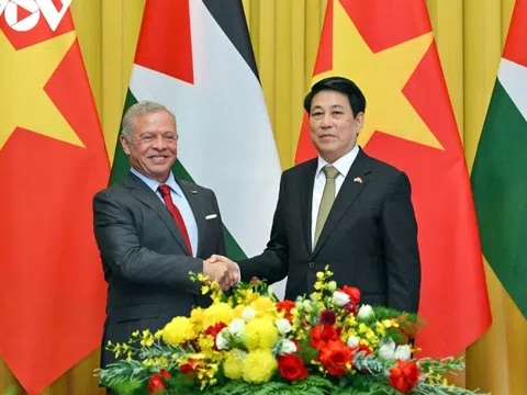 Chủ tịch nước Lương Cường hội đàm với Quốc vương Jordan