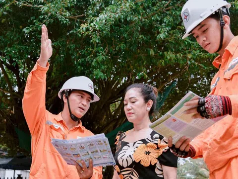 Triều cường dâng cao, EVNSPC cảnh báo khẩn an toàn điện
