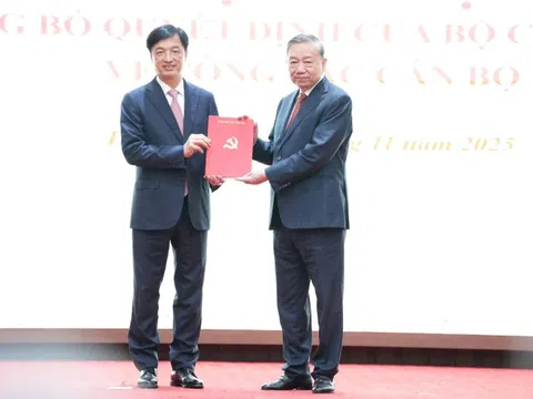 Ông Nguyễn Duy Ngọc giữ chức Bí thư Thành ủy Hà Nội