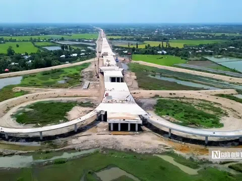 "Đại công trình" nghìn tỷ Cao Lãnh – An Hữu chạy nước rút để kịp thông xe kỹ thuật