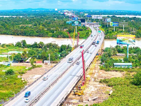 Doanh thu 9 tháng 'tụt dốc' giảm 61%, Hacisco (HAS) còn bị VEC cấm thầu 3 năm vì kê chứng chỉ hết hạn