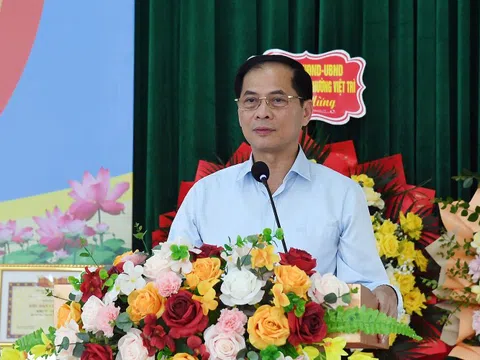 Phó Thủ tướng Bùi Thanh Sơn dự Ngày hội Đại đoàn kết toàn dân tộc tại Phú Thọ