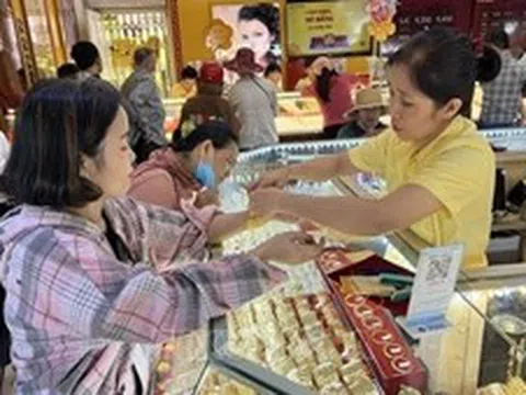 Giữ ổn định tỷ giá, tăng cường quản lý thị trường vàng