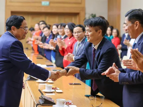 TỔNG THUẬT: Thủ tướng Chính phủ gặp mặt đại diện các nhà giáo tiêu biểu nhân Ngày Nhà giáo Việt Nam 20/11