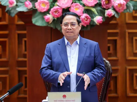 Thủ tướng: Phấn đấu khởi công dự án trục đại lộ cảnh quan sông Hồng tại Hà Nội vào 19/12