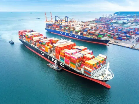 Lãi ngành vận tải biển quý 3 tăng 52%: Hải An (HAH) lãi 304 tỷ, Vận tải và Thuê tàu biển Việt Nam (VST) lãi 247 tỷ nhờ... được xóa nợ